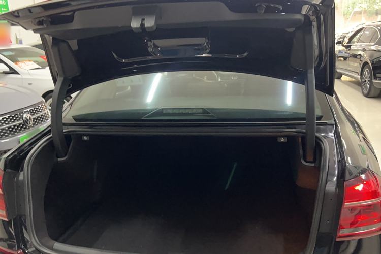 Used Volkswagen Passat 2016 330TSI DSG Luxury Edition
