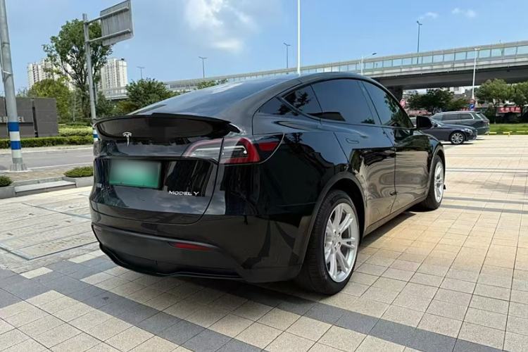 Used Tesla Model Y 2021 Standard Range Rear-Wheel Drive Version
