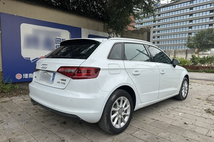 Used Audi A3 2015 Sportback 35 TFSI Millionth Anniversary Intelligent Leading Model
