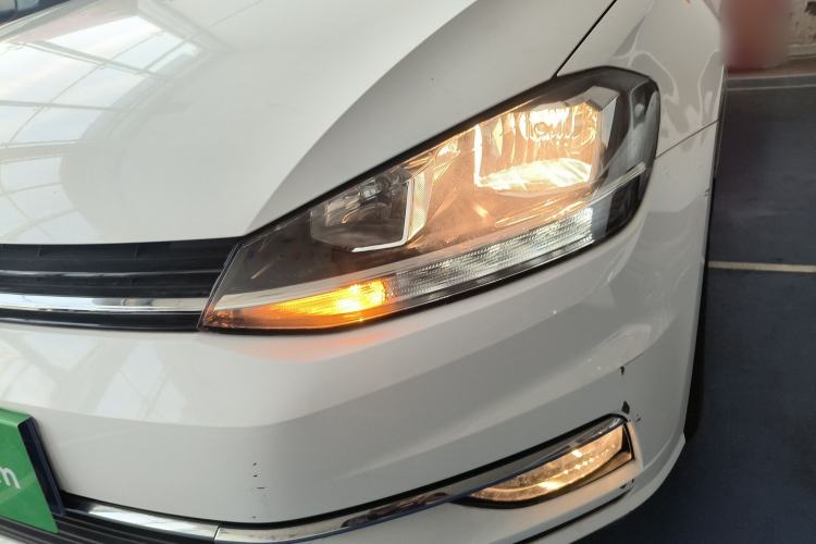 Used Volkswagen Golf 2018 1.6L Automatic Comfort Model
