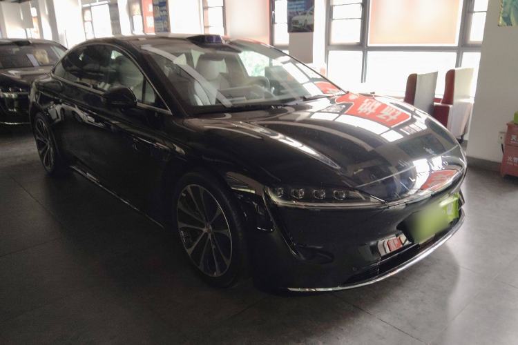 Used Hima Luxeed S7 2025 855 km Max
