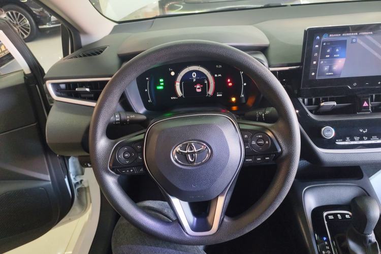 Used Toyota Corolla 2023 1.8L Smart Electric Hybrid Dual-Motor Elite Edition
