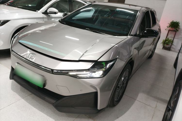 Used Toyota bZ3 2024 517 km Elite PRO