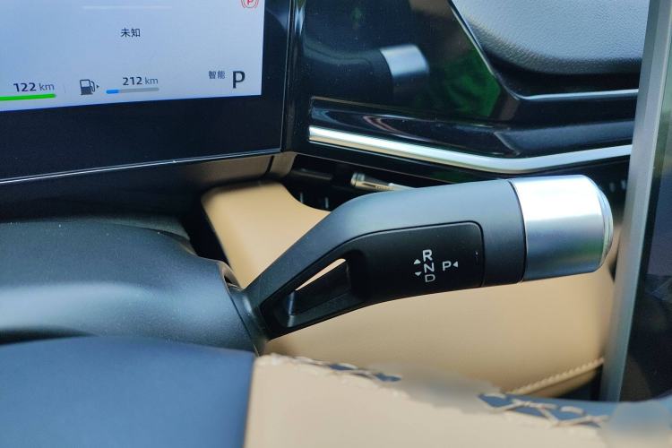 Used  L6 2024 125km PLUS Dragon Edition
