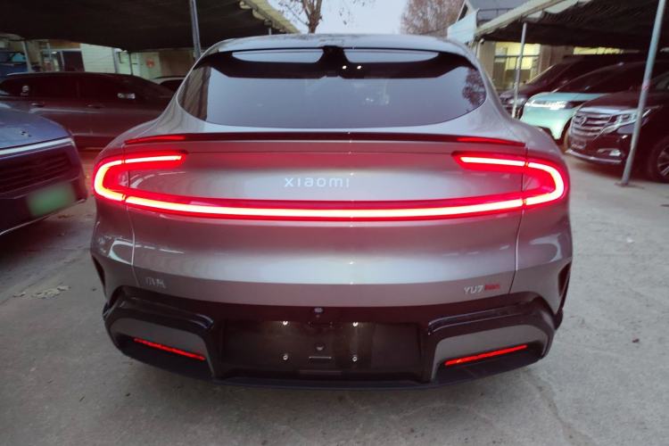 Used  YU7 2025 Ultra-Long Range High-Performance All-Wheel-Drive Max Edition
