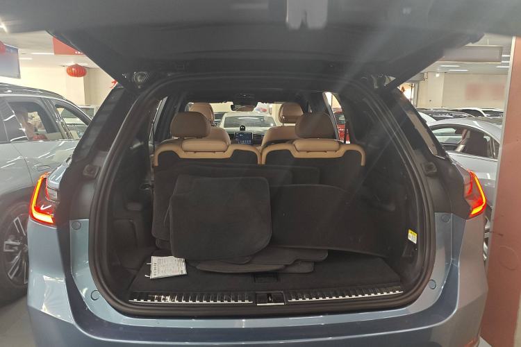 Used Nio ES8 2020 415 km Range 6-Seater Version
