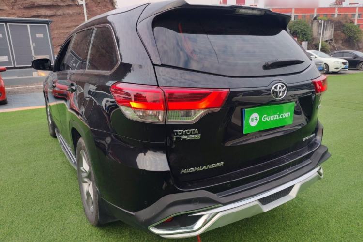 Used Toyota Highlander 2018 2.0T Four-Wheel Drive Luxury Edition 7 Seats China V Emission Standard