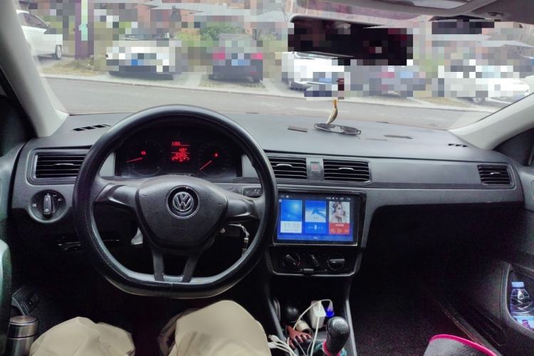 Used Volkswagen Santana 2016 1.6L Manual Fashion Edition
