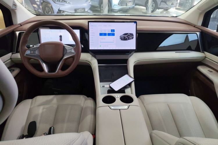 Used BYD Xia 2025 DM-i 1.5T 180km Beyond Edition
