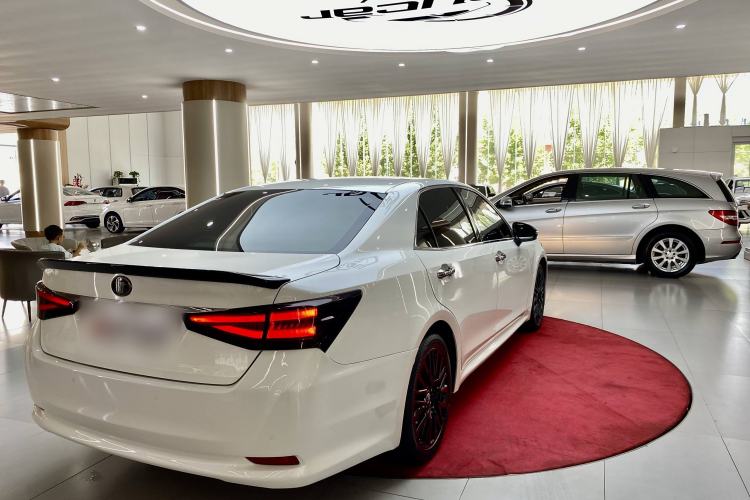 Used Toyota Crown 2015 2.0T Fashion Edition
