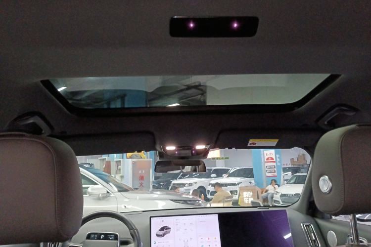 Used Li Auto L8 2023 Pro Model