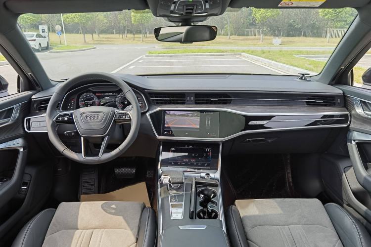 Used Audi A6L 2024 45 TFSI quattro Prestige Dynamic Edition