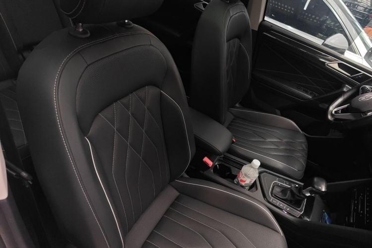 Used Volkswagen Tiguan L 2022 330TSI Automatic Two-Wheel Drive R-Line Enhanced Edition
