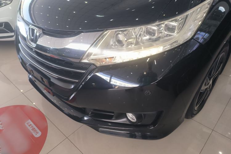 Used Honda Odyssey 2015 2.4L Supreme Edition
