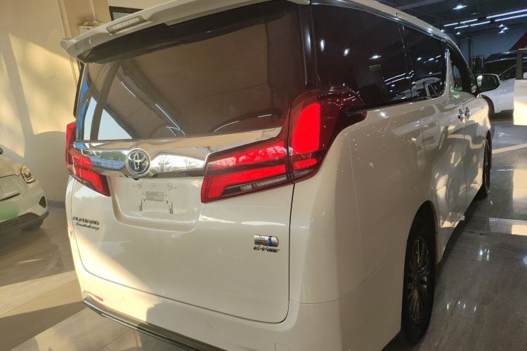 Used Toyota Alphard 2021 Dual-Engine 2.5L Prestige Edition
