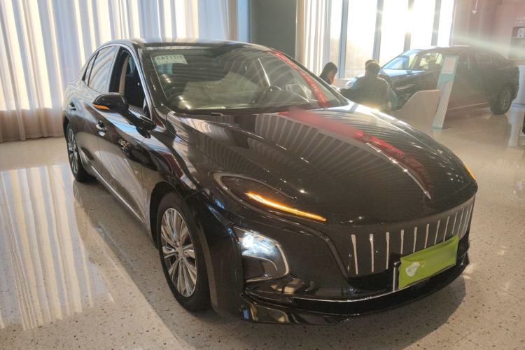 Used Hongqi E-QM5 2024 610 km PLUS
