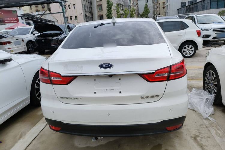 Used Ford Escort 2019 Revised Version 1.5L Automatic Enjoyment Type China VI Standard