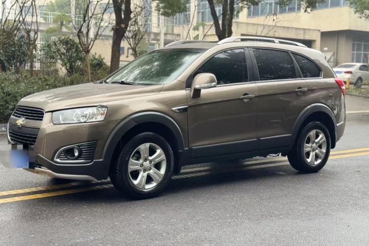 Used Chevrolet Captiva 2015 2.4L Two-Wheel Drive Urban Version 5 Seats
