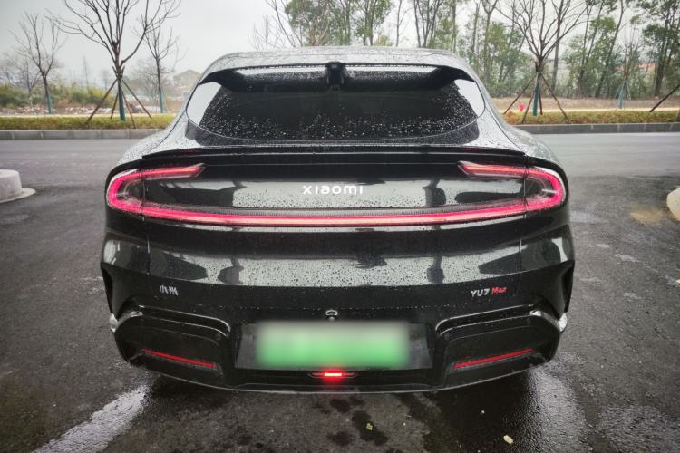 Used Xiaomi Auto YU7 2025 Ultra-Long Range High-Performance All-Wheel-Drive Max Edition
