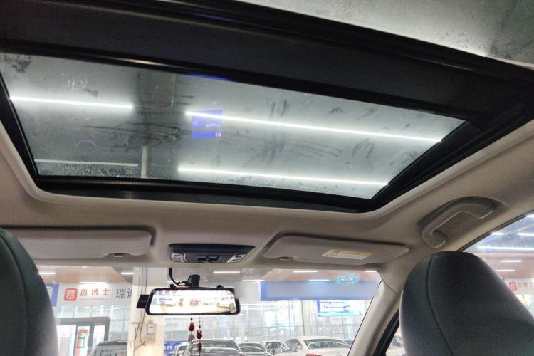 Used Honda Vezel 2017 1.8L CVT Front-Wheel Drive Pioneer Edition
