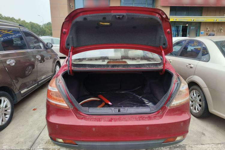 Used Geely Auto Emgrand 2014 Sedan 1.5L Manual Elite Model
