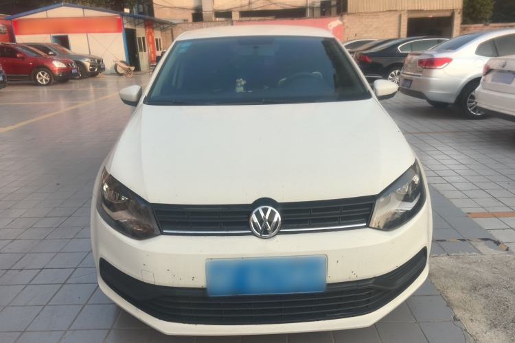 Used Volkswagen Polo 2016 1.4L Manual Fashion Model