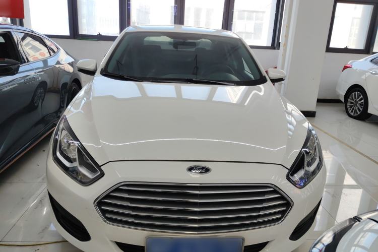 Used Ford Escort 2019 Revised 1.5L Automatic ZhiXiang Version (Tire Pressure Monitoring) China VI Standard
