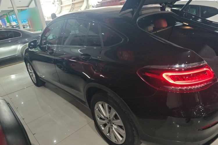 Used Mercedes-Benz GLC Coupe 2021 GLC 260 4MATIC Coupe SUV
