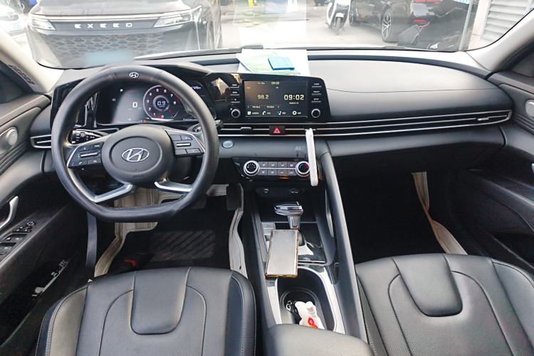 Used Hyundai Elantra 2021 1.5L CVT GLX Elite Edition