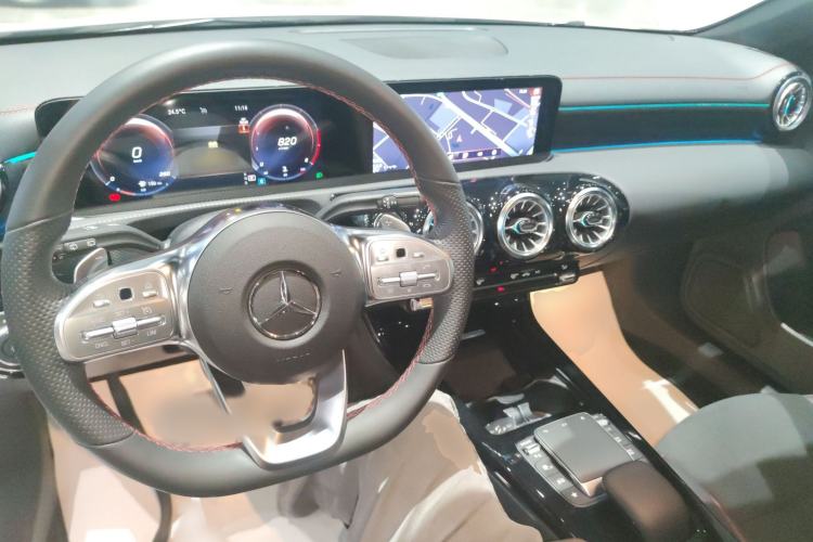 Used Mercedes-Benz CLA 2023 CLA 200 Shooting Brake
