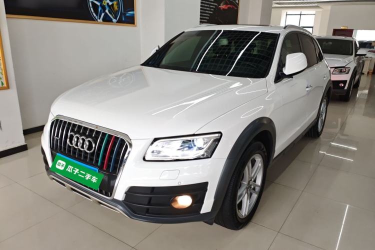 Used Audi Q5 2017 Plus 40 TFSI Technology Model