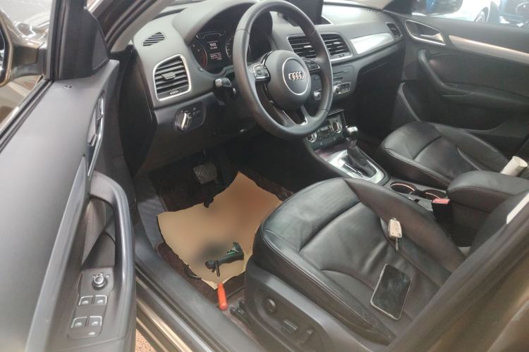 Used Audi Q3 2015 30 TFSI Comfort Model
