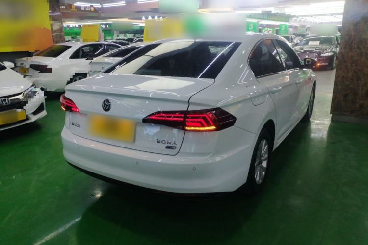 Used Volkswagen Bora 2021 1.5L Automatic Fashionable Smart Connectivity Version