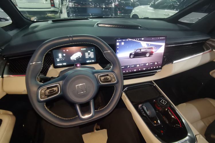 Used Zeekr 009 2024 Six-Seat Executive Version 4WD 108 kWh