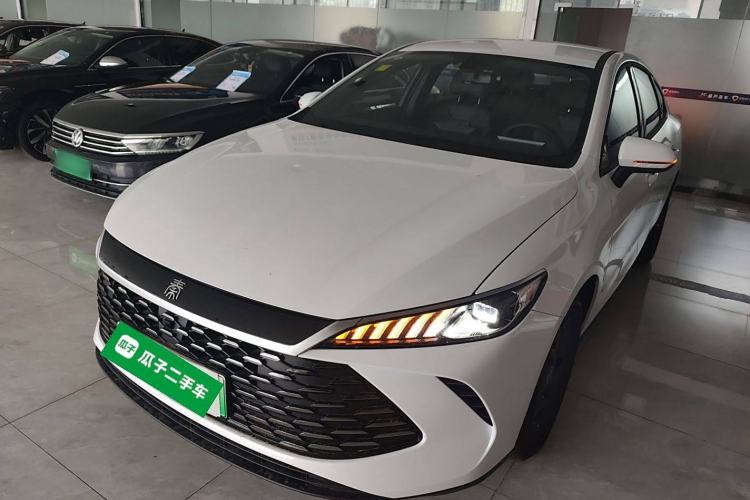 Used BYD Qin PLUS 2025 DM-i Smart Drive 55KM Leading Model
