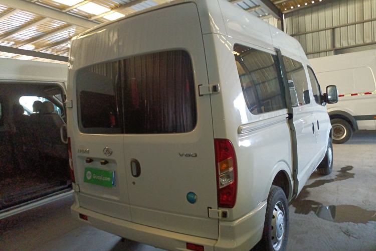 Used SAIC MAXUS Xintu V80 2021 2.0T Manual Classic Aoyuntong Short Wheelbase Mid-Height 7/8/9-Seater