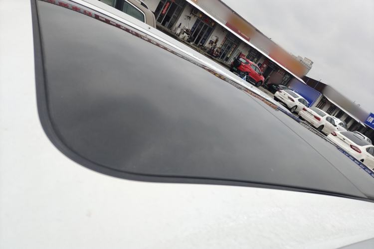 Used  E5 2024 530km Starship Edition