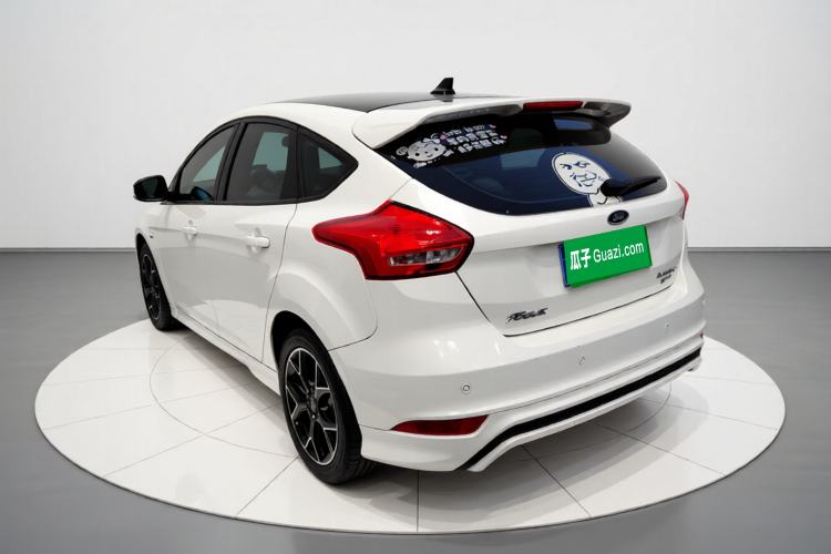 Used Ford Focus 2017 1.5T CTCC White and Black Limited Edition
