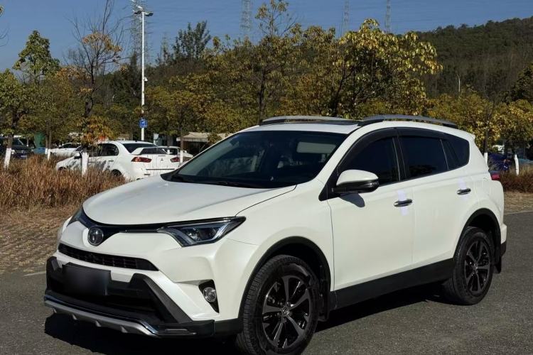 Used Toyota RAV4 2016 2.0L CVT Two-Wheel Drive Smart Edition China V Standard