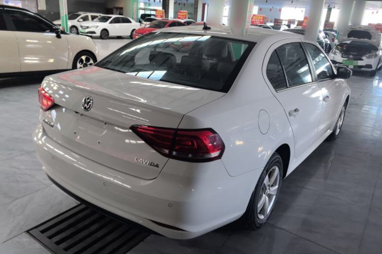 Used Volkswagen Lavida 2019 Lavida Start 1.5L Manual Fashion Edition China VI Standard