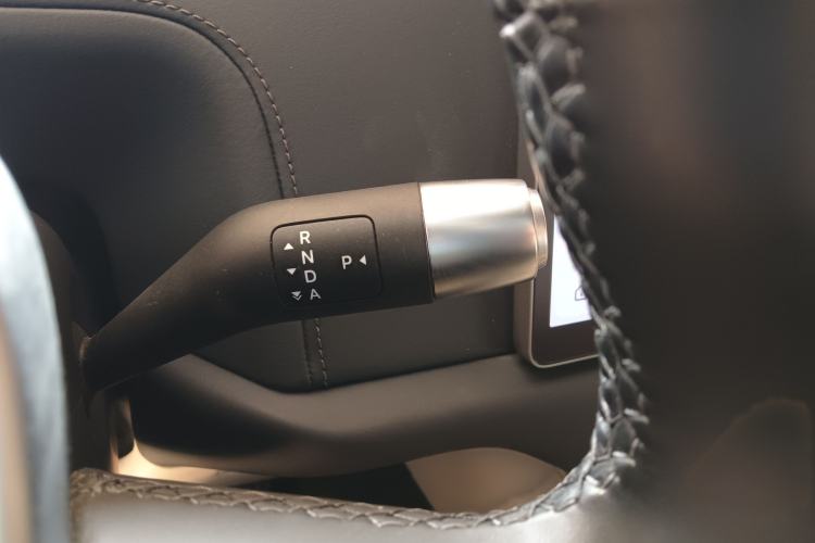 Used Li Auto L8 2023 Pro Model
