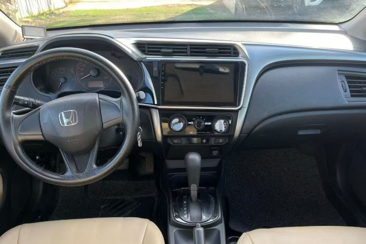 Used Honda City 2015 1.5L CVT Comfort Version
