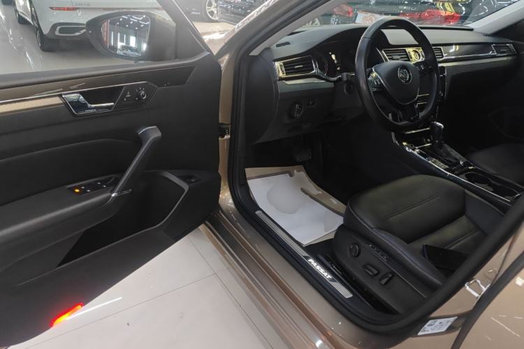 Used Volkswagen Passat 2017 330TSI DSG Prestige Edition