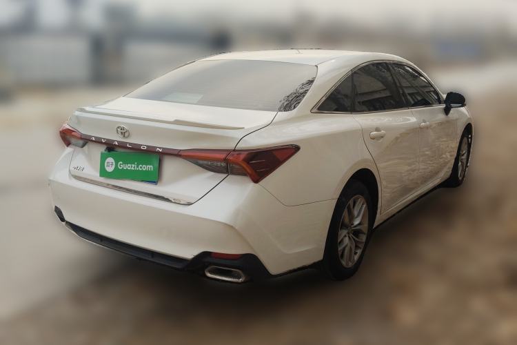 Used Toyota Avalon 2019 2.5L Ambition Version China VI Standard
