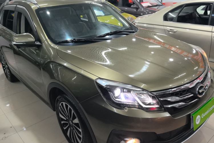 Used GAC Trumpchi GS5 Super 2015 2.0L Automatic Two-Wheel Drive Luxury Navigation Edition
