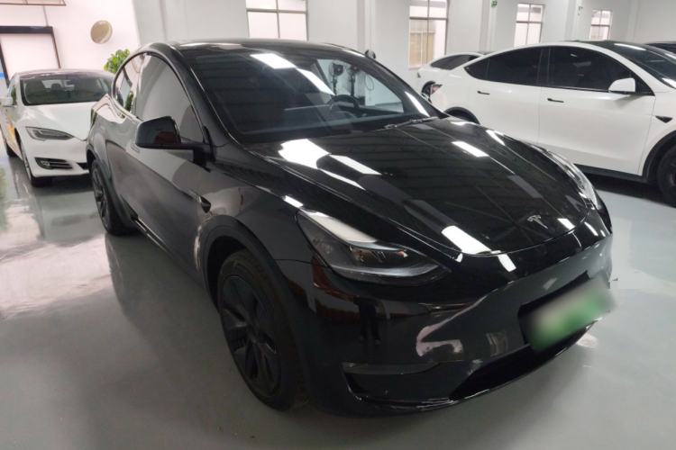 Used Tesla Model Y 2024 Long-Range All-Wheel-Drive Version
