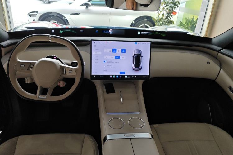 Used  YU7 2025 Ultra-Long Range Rear-Wheel Drive Version