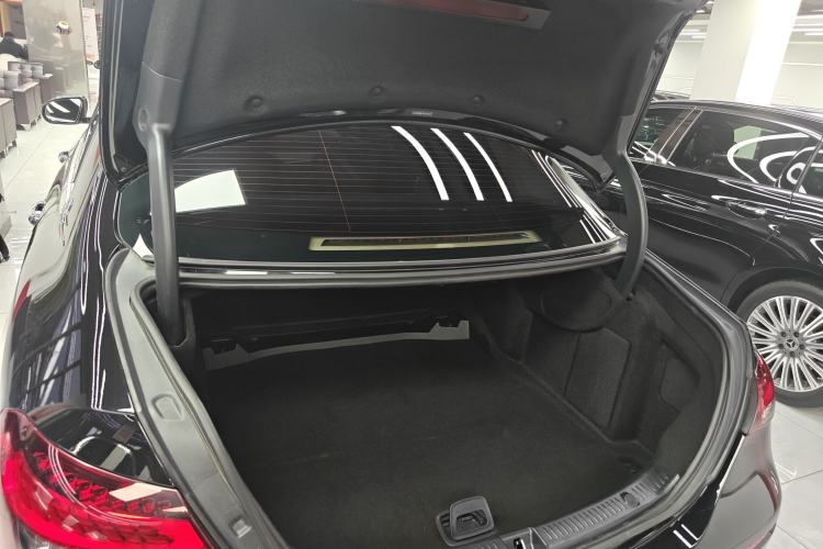 Used Mercedes-Benz E-Class 2023 E 300 L Luxury Model
