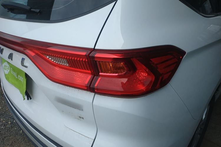 Used Haval M6 2021 PLUS 1.5T DCT Elite Smart Connectivity Model
