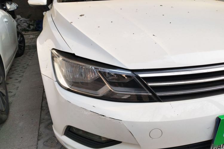 Used Volkswagen Lamando 2015 280TSI DSG Comfort Edition
